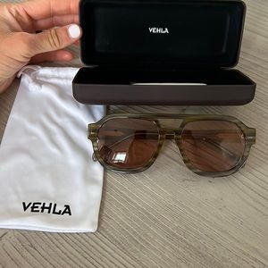 Vehla Dixie in Camo/Khaki Brand New